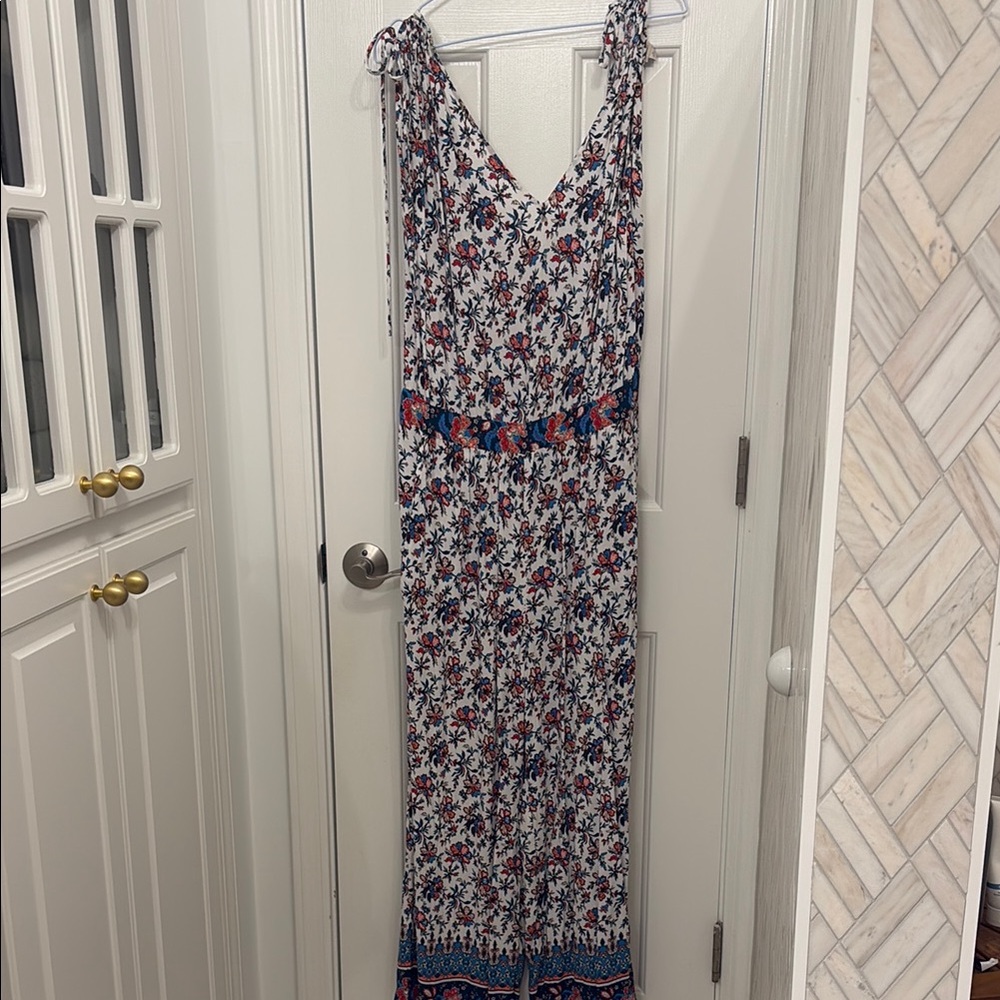 Floral Print Sleeveless Jumpsuit